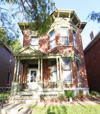 Main picture of 115 S 11th St