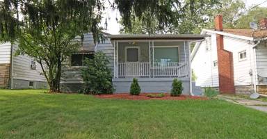 Main picture of 746 Roxbury Ave