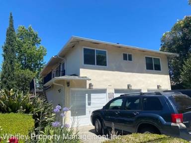 Main picture of 416 Poplar Ave