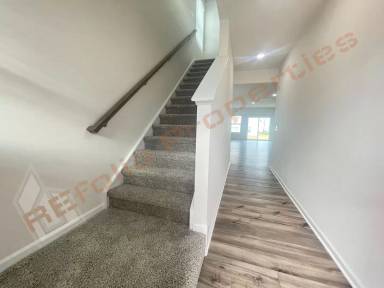 Main picture of 127 Tourmaline Hill Dr