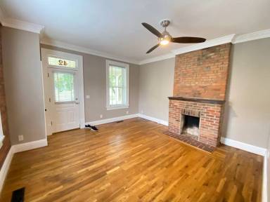 Main picture of 42 E 3rd Ave