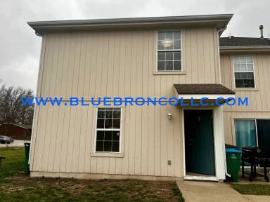 Main picture of 611 Willow Ln