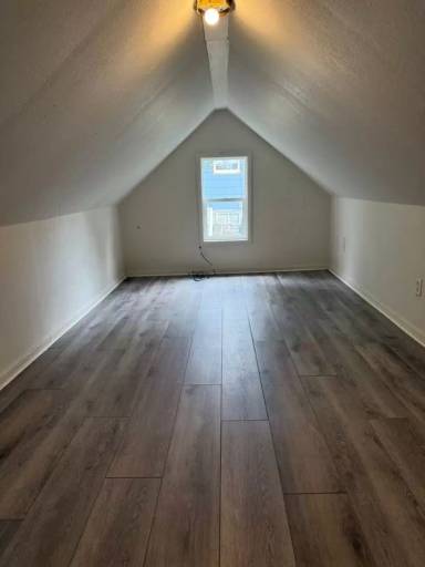 Main picture of 642 Arlington St