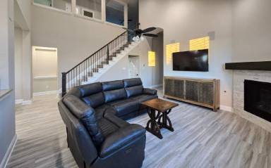 Main picture of 5101 Vester Ct