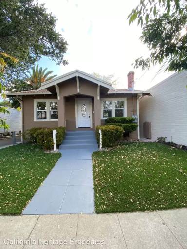 Main picture of 1523 S B St