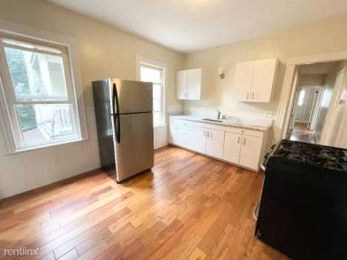 Main picture of 26 Taft St