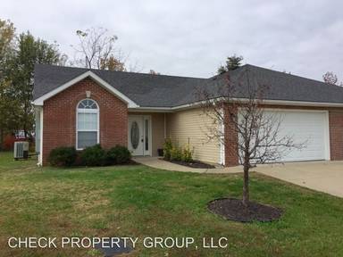 Main picture of 112 Applewood Ln