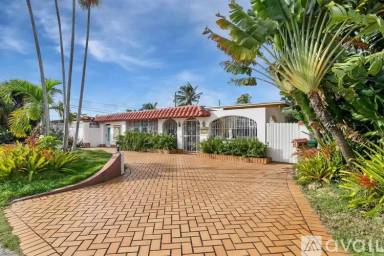 Main picture of 5931 NW 5th St