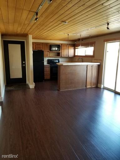 Main picture of 750 Powderhorn Ln