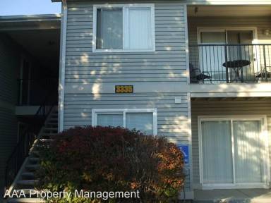 Main picture of 3335 N Lakeharbor Ln
