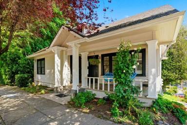 Main picture of 3736 S Kelly Ave