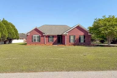 Main picture of 1804 Old Carriage Trl