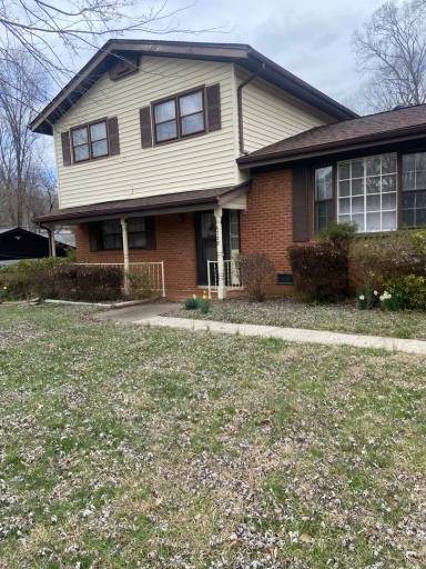 Main picture of 6738 Glenmoor Dr