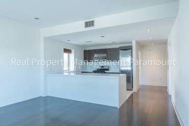 Main picture of 1700 Sawtelle Blvd