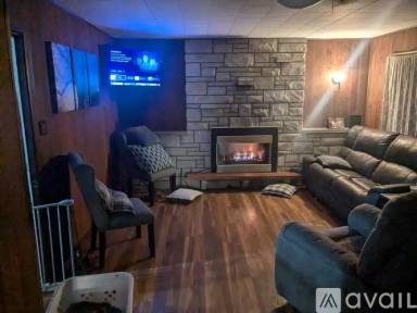 Main picture of 212 Edna Ln
