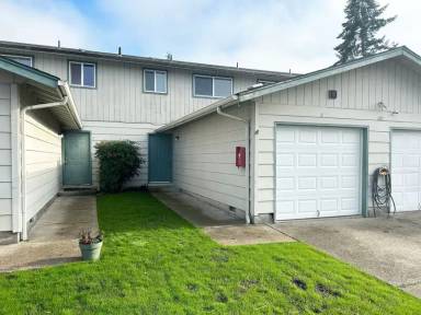 Main picture of 267 S 40th St