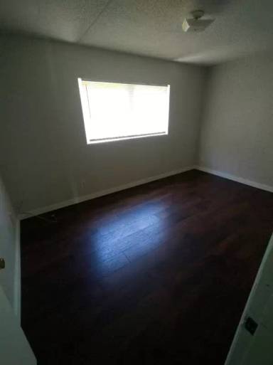 Main picture of 1160 S Palmetto Ave