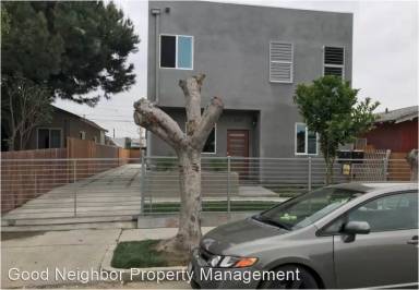 Main picture of 235 E 82nd Pl