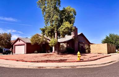 Main picture of 6528 N 80th Ave