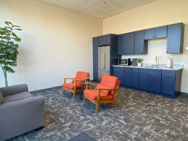 Main picture of 100 Larrabee Rd