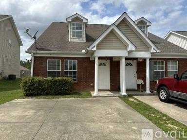 Main picture of 3356 Sugar Berry Way
