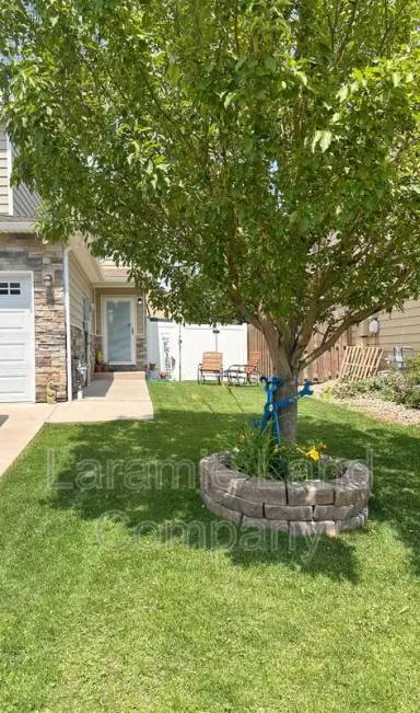 Main picture of 4135 Moraine St