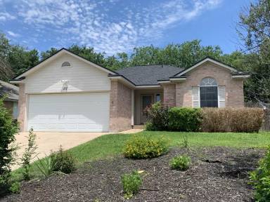 Main picture of 111 Wisteria Dr