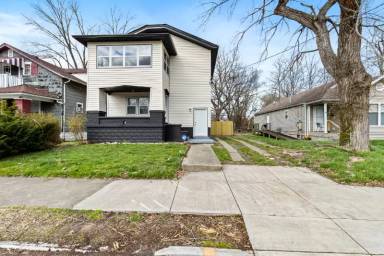 Main picture of 3535 W Muhammad Ali Blvd