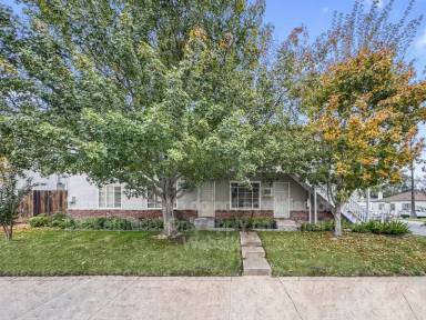 Main picture of 3517 22nd St