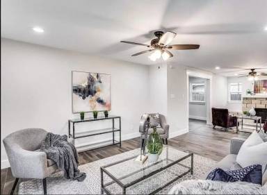 Main picture of 311 S Oak Cliff Blvd