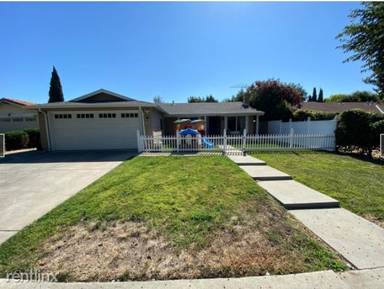 Main picture of 1549 Sawleaf Ct