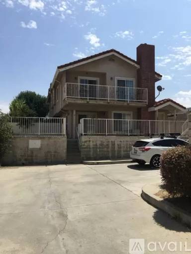 Main picture of 432 S Orange Ave