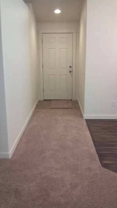 Main picture of 737 N Williams St