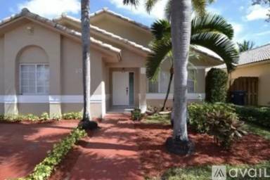 Main picture of 8031 SW 159th Ct
