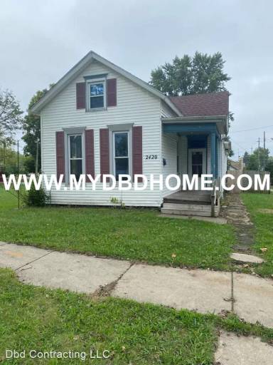 Main picture of 2420 Miner St