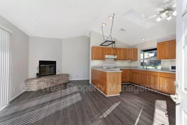 Main picture of 7031 Manzanita St