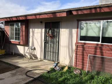 Main picture of 308 Oswell St