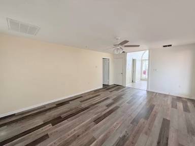 Main picture of 735 Dodecanese Blvd