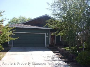 Main picture of 2652 NE Cordata Pl