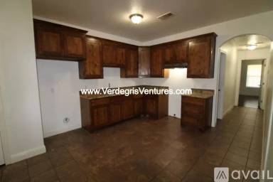 Main picture of 8125 Tanner Ave