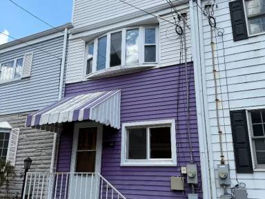 Main picture of 1307 Bingham St