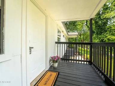 Main picture of 502 Hayworth Dr