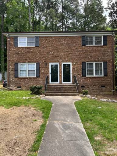 Main picture of 717 Grove Ave