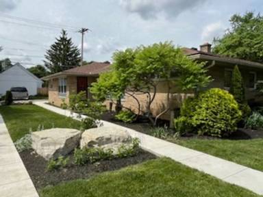 Main picture of 2999-3001 Brownlee Ave