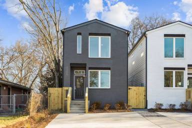 Main picture of 2304 14th Ave N