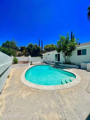 Main picture of 5025 54th St