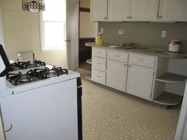 Main picture of 42 Newbern Ave