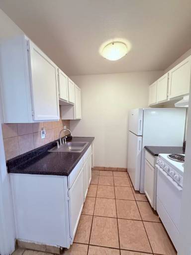 Main picture of 219 W Fort Lowell Rd