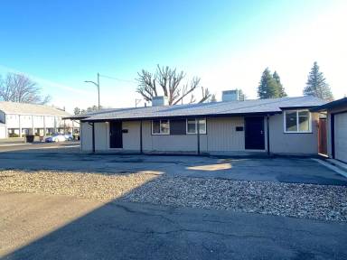 Main picture of 158 Chandler St