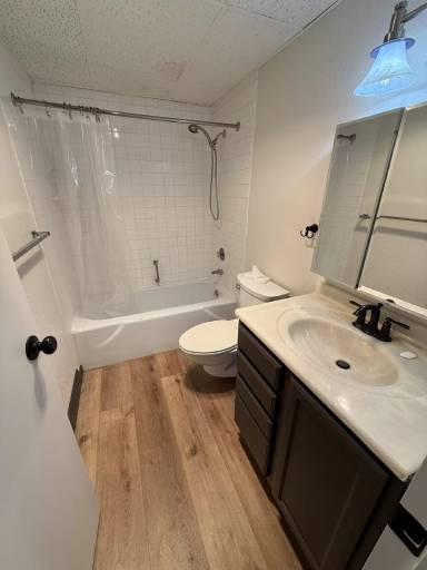 Main picture of 925 1st Ave N